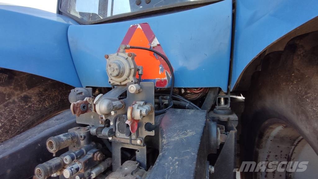 New Holland T 8050 Τρακτέρ