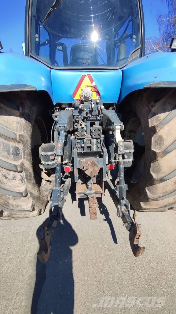 New Holland T 8050 Τρακτέρ