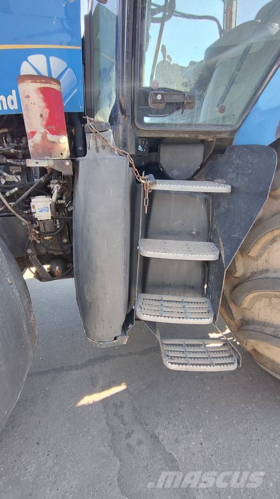 New Holland T 8050 Τρακτέρ