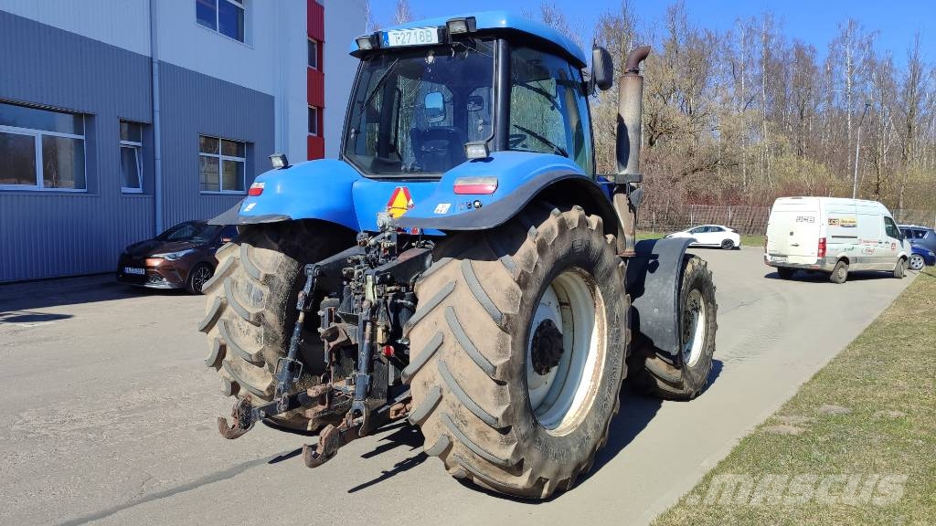 New Holland T 8050 Τρακτέρ
