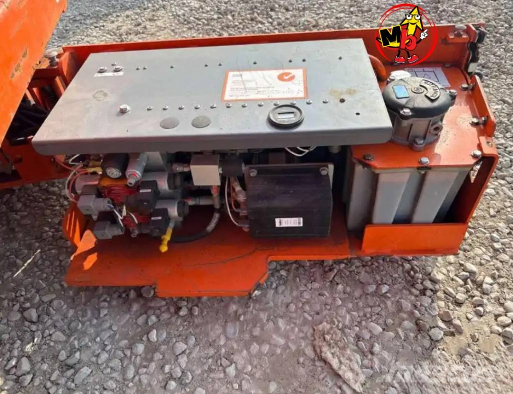 SkyJack SJ III 3219 Ollós emelők