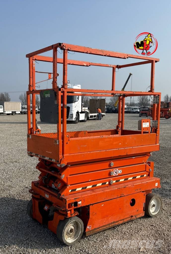 SkyJack SJ III 3219 Ollós emelők
