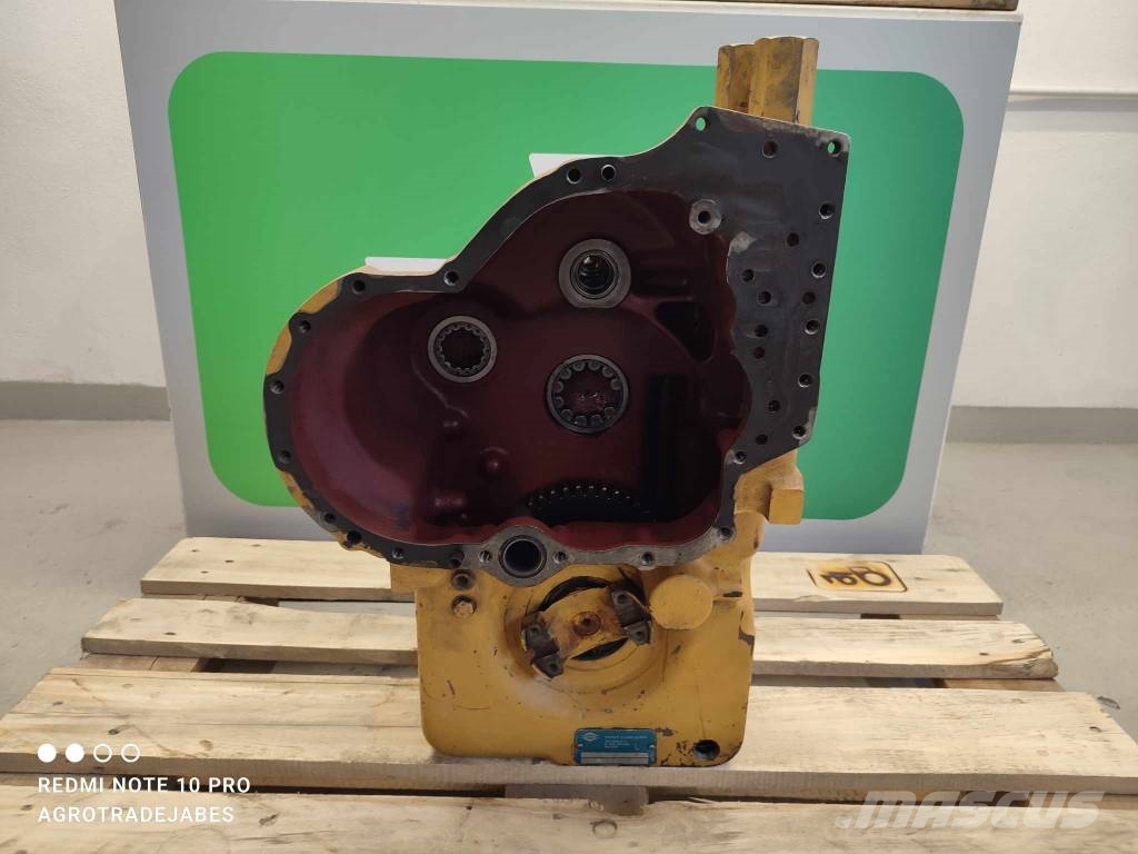 CAT TH63 (411976A1) gearbox case Коробка передач