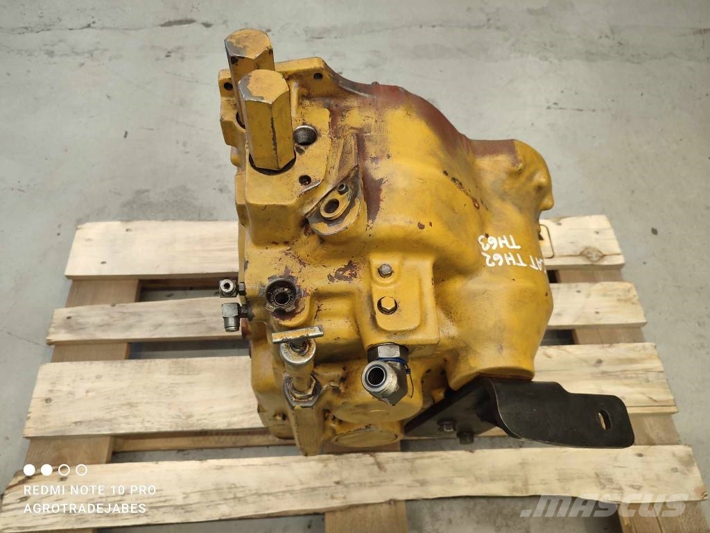 CAT TH63 (411976A1) gearbox case Коробка передач