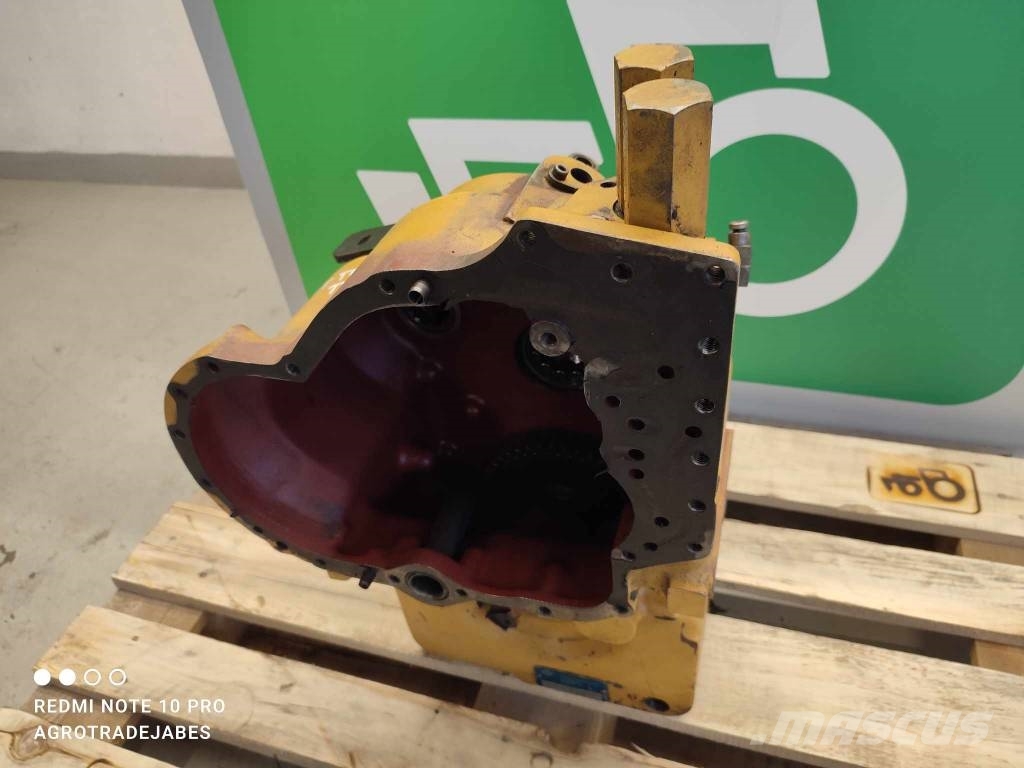 CAT TH63 (411976A1) gearbox case Коробка передач