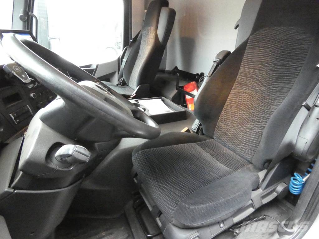 Mercedes-Benz Antos 2535 Camion porte engin