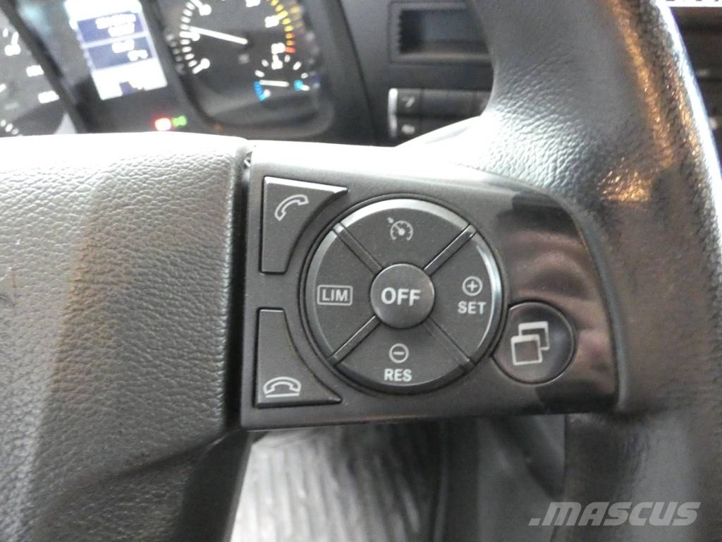 Mercedes-Benz Antos 2535 Camion porte engin