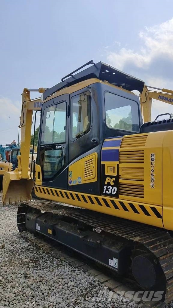 Komatsu PC 130 Paletli ekskavatörler