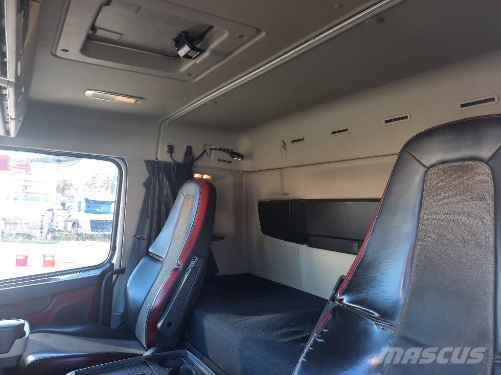 Volvo FM 13 Umpikorikuorma-autot