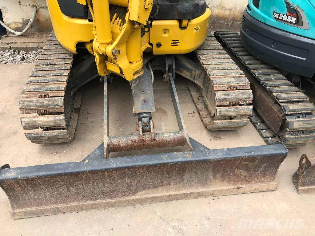 Komatsu PC 35 MR Mini bagri <7t