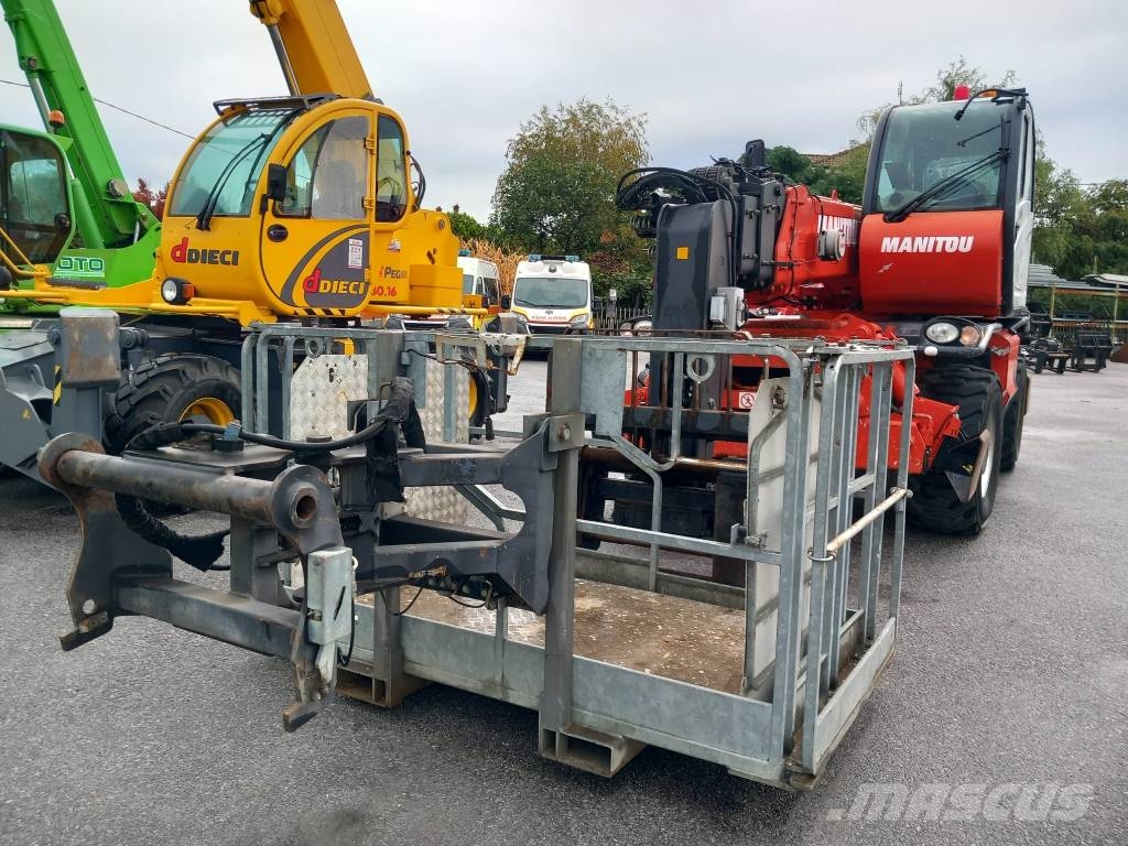Manitou 2150 Teleskopiskie manipulatori