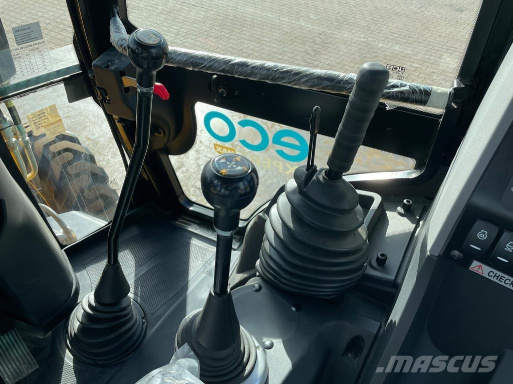 JCB 3DX 4WD hammerlines Graaf-laadcombinaties