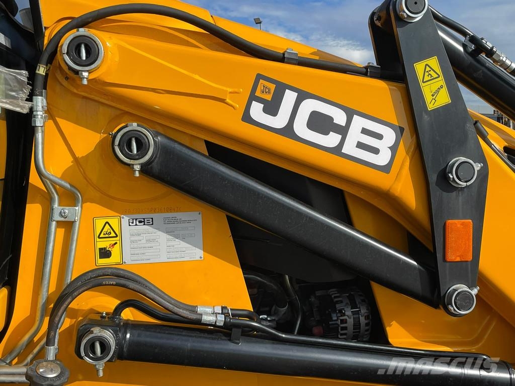 JCB 3DX 4WD hammerlines Graaf-laadcombinaties