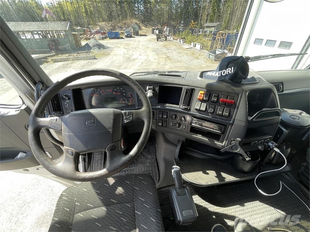 Volvo FH-D13 8x2 Camiones plataforma