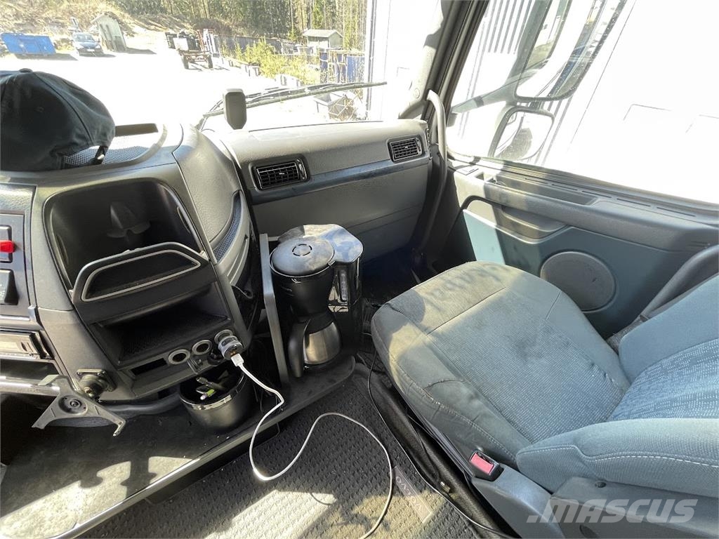 Volvo FH-D13 8x2 Camiones plataforma