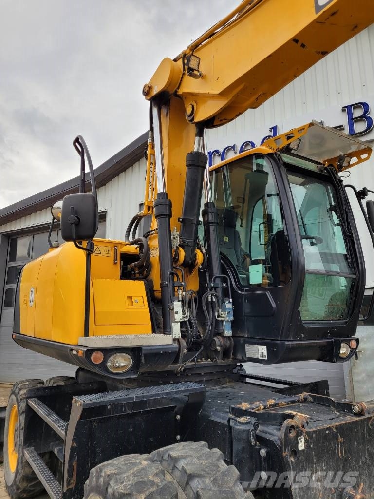 JCB JS 145 W Pyöräkaivukoneet