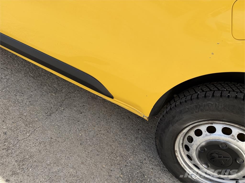 Peugeot Expert VIN 335 Kistehergépjárművek