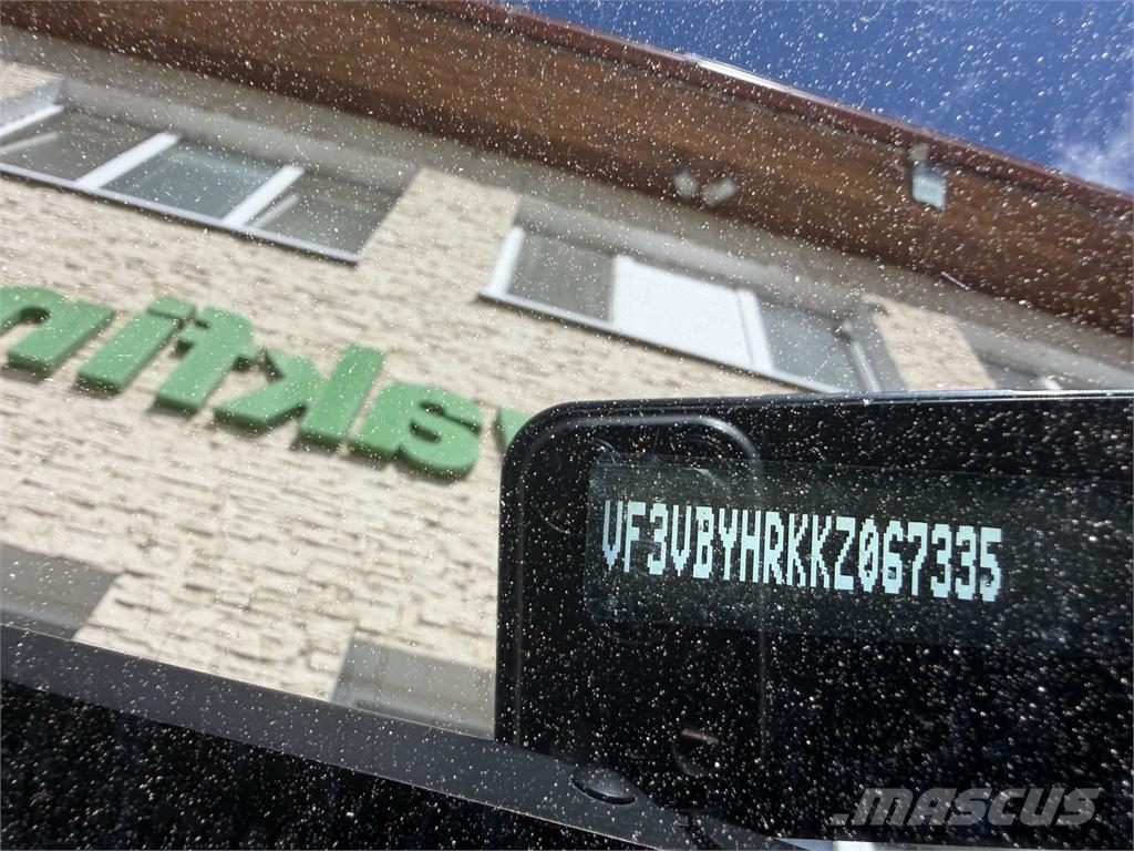 Peugeot Expert VIN 335 Kistehergépjárművek