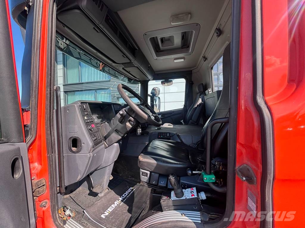 Scania P380 Camiones polibrazo