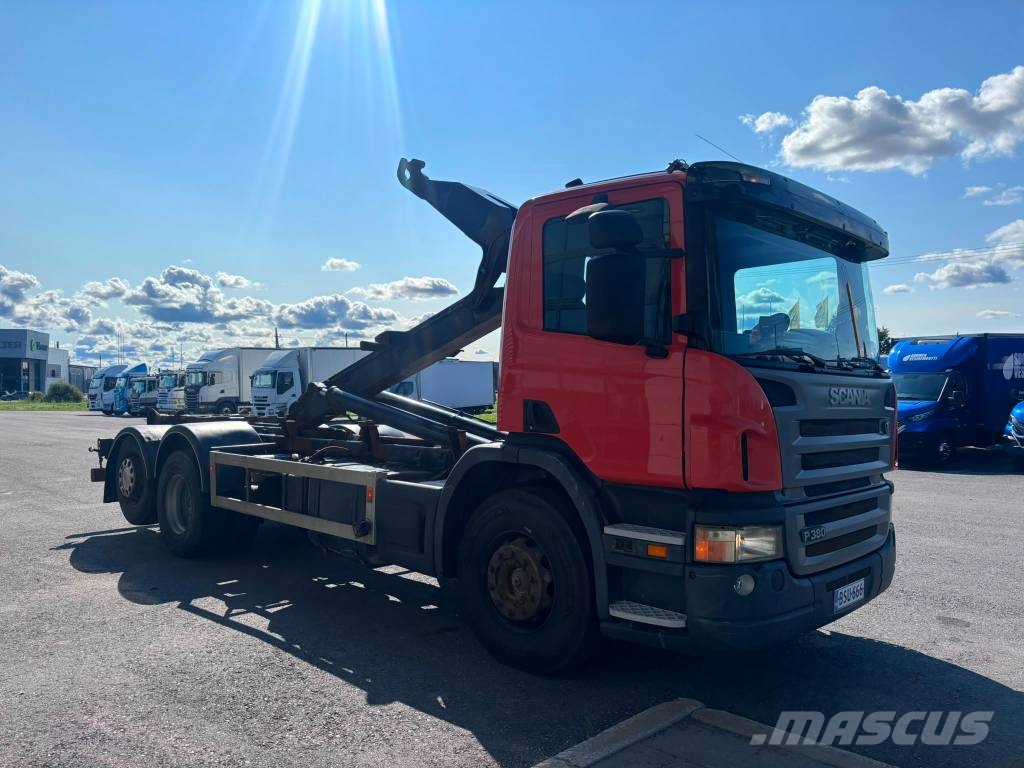 Scania P380 Camiones polibrazo