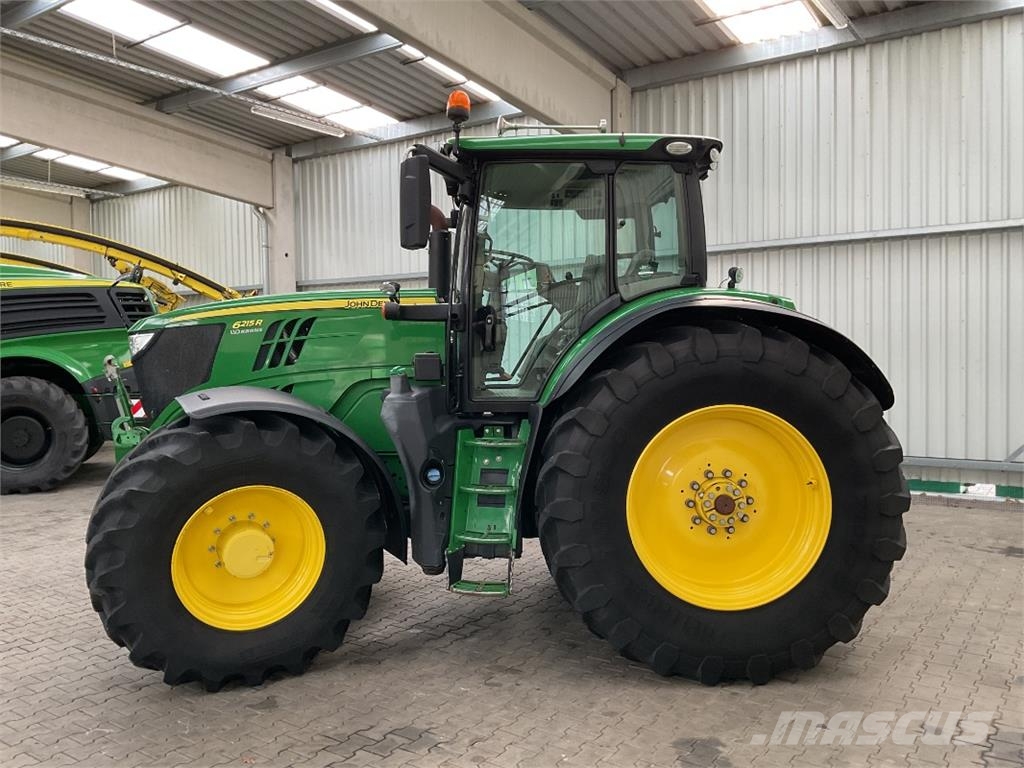 John Deere 6215R Tratores Agrícolas usados