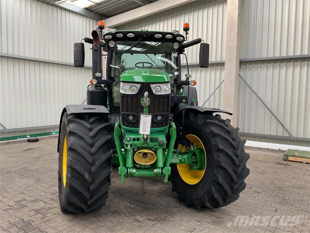 John Deere 6215R Tratores Agrícolas usados