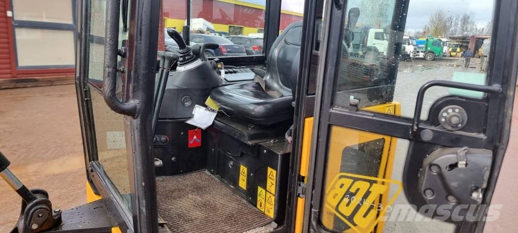 JCB 15 C-1 Minibagger < 7t