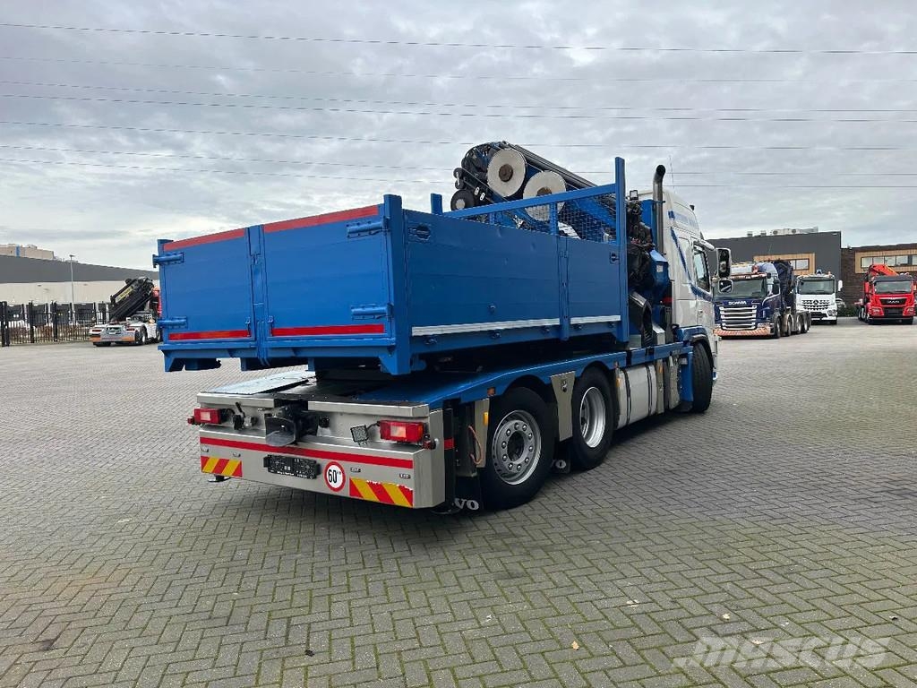 Volvo FM 420 6x2 Tractor unit / SZM HMF 4720 + Flyjib ,w Trækkere