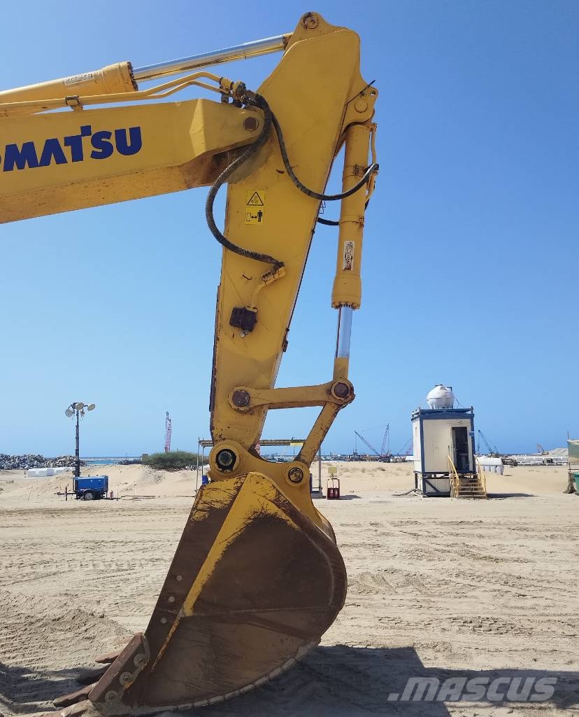 Komatsu PC500LC (Multiple units available for sale in KSA) حفارات زحافة