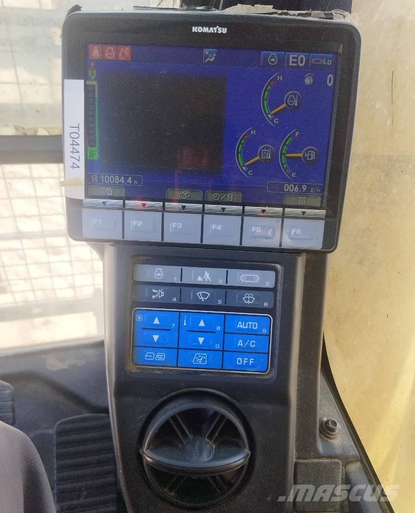 Komatsu PC500LC (Multiple units available for sale in KSA) حفارات زحافة