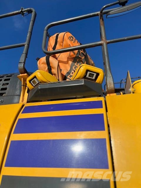 Komatsu PC 210 LC-11 Rupsgraafmachines