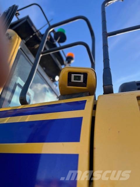 Komatsu PC 210 LC-11 Rupsgraafmachines