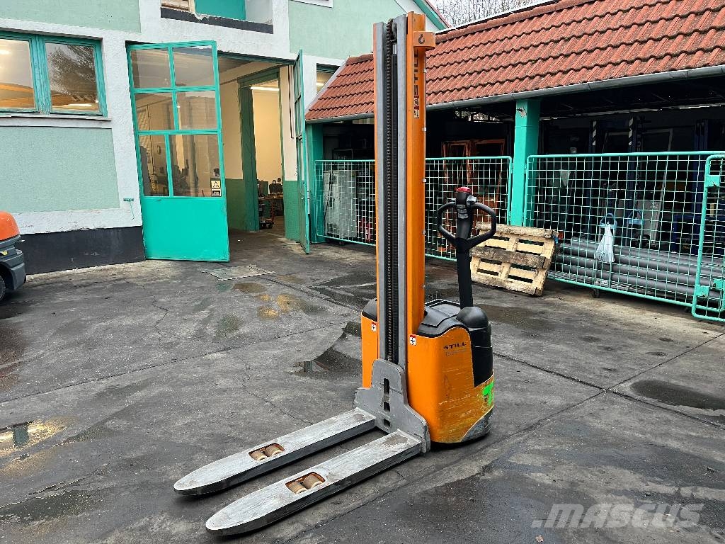 Still EGV12 V-4251 IO Самоходни товарачи