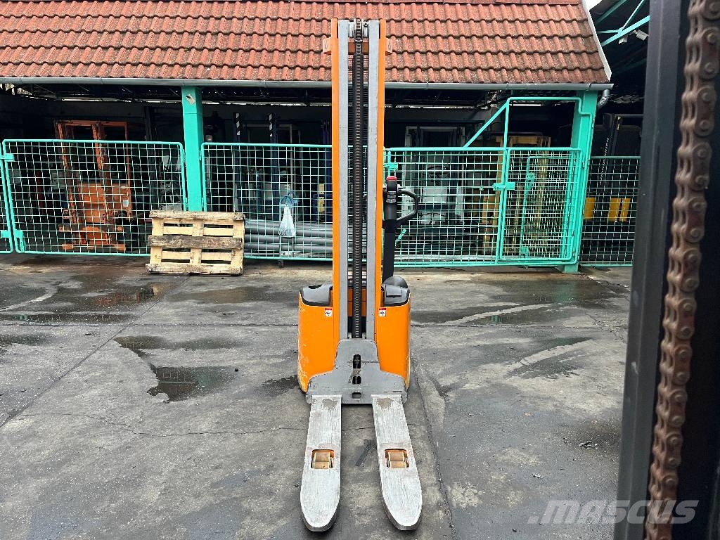 Still EGV12 V-4251 IO Самоходни товарачи