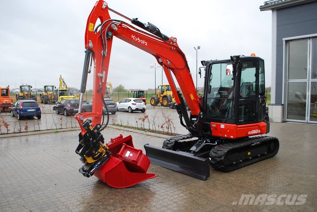 Kubota KX 060 - 6 tons حفارات صغيرة أقل من 7 طن (حفارات صغيرة)