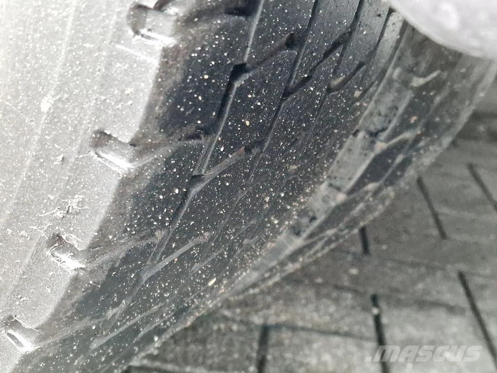 Mercedes-Benz Atego 818 - 4x2 - steel / air - thermo king 1 temp Sadulveokid