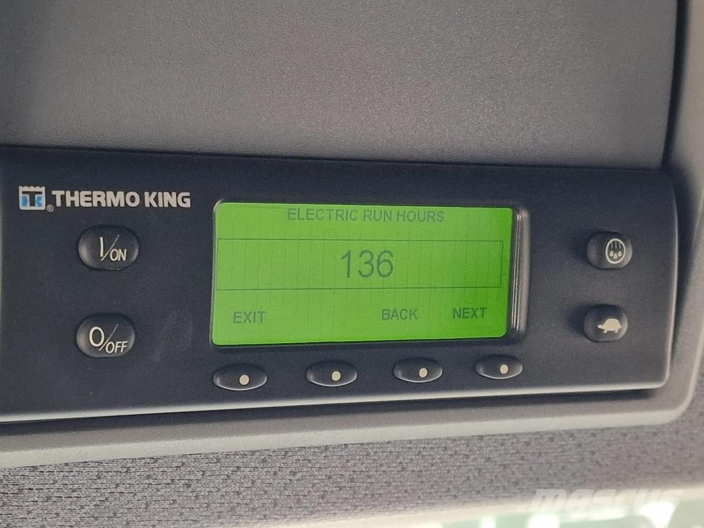 Mercedes-Benz Atego 818 - 4x2 - steel / air - thermo king 1 temp Sadulveokid
