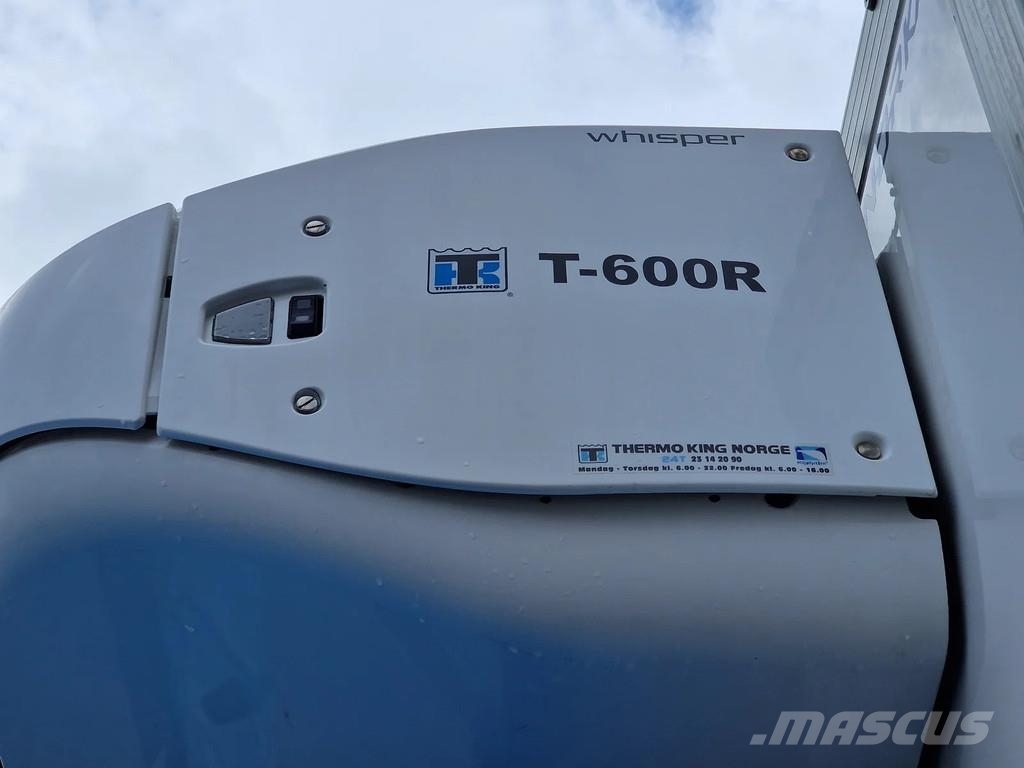 Mercedes-Benz Atego 818 - 4x2 - steel / air - thermo king 1 temp Sadulveokid