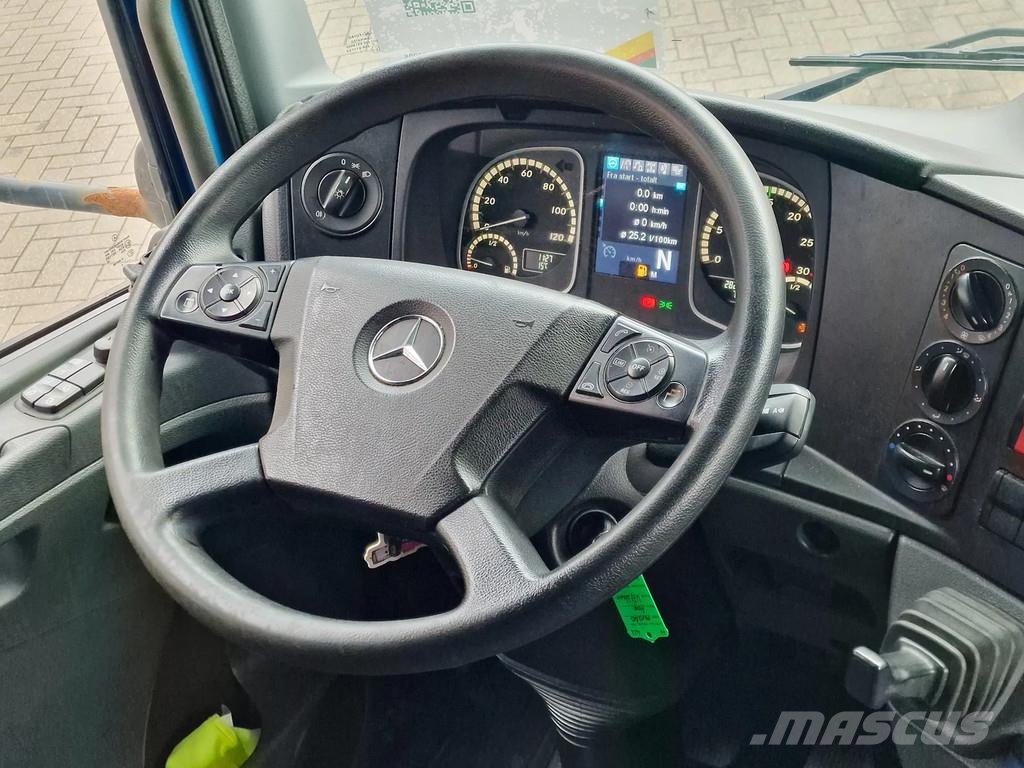 Mercedes-Benz Atego 818 - 4x2 - steel / air - thermo king 1 temp Sadulveokid