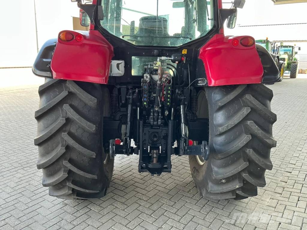 Valtra T132 direct met Fronthef en PTO Tractores
