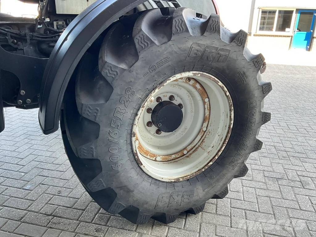 Valtra T132 direct met Fronthef en PTO Tractores