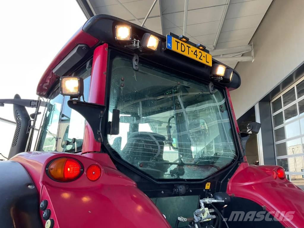 Valtra T132 direct met Fronthef en PTO Tractores