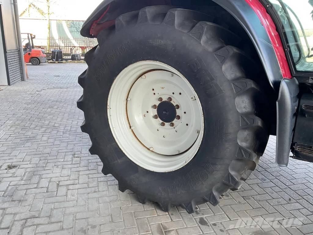 Valtra T132 direct met Fronthef en PTO Tractores