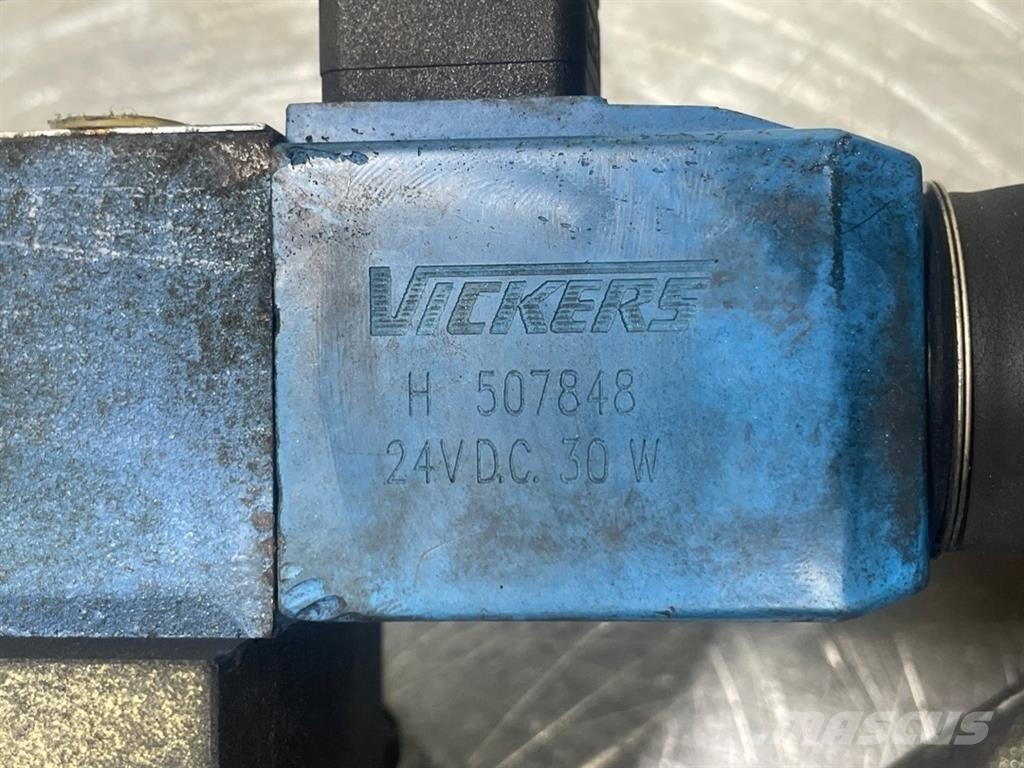 Vickers DG4V3S2ALHMUH560 - 24VDC - NG6 Assembly Hydraulique