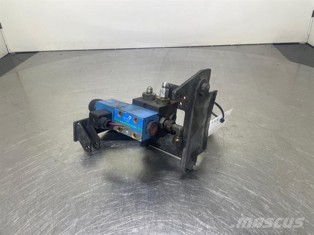 Vickers DG4V3S2ALHMUH560 - 24VDC - NG6 Assembly Hydraulique