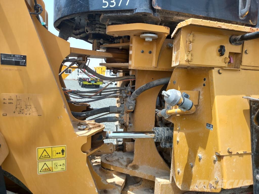 CAT 980 (EXW - Abu Dhabi) Wielladers