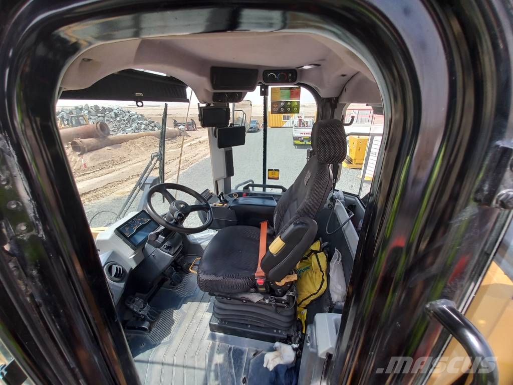 CAT 980 (EXW - Abu Dhabi) Wielladers