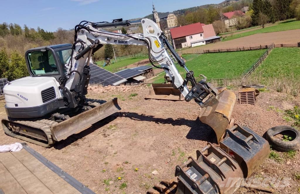 Bobcat E85 Gravemaskiner på larvebånd