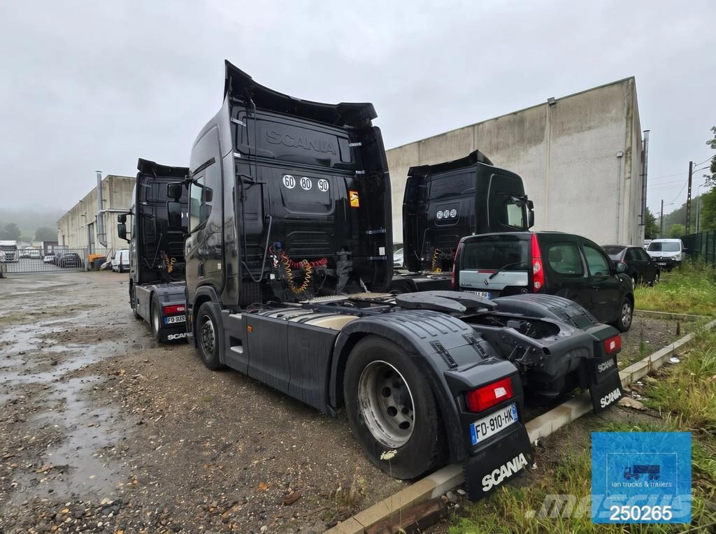 Scania R450 4x2 | 450 hp | OptiCruise | Retarder | 2 tank Vlačilci