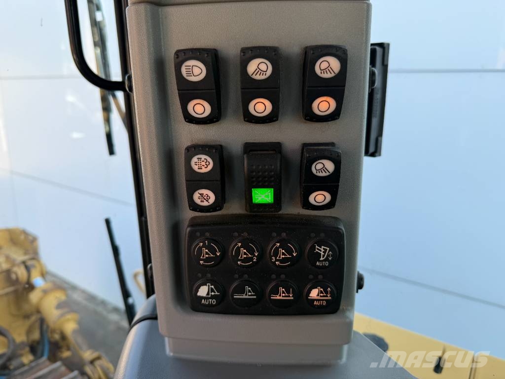 CAT D8T LGP - GERMAN / Top Condition! 履帶推土機